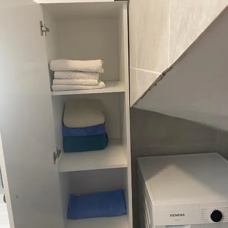 Marinaya Yuerueme Mesafesinde Apartamento Çeşme